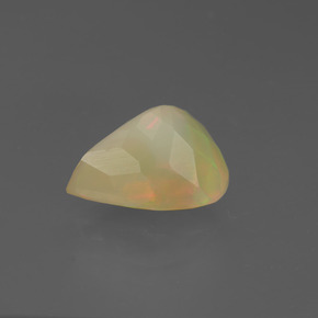 Opala multicolorido natural 2,88ct, formato de pêra, translúcido