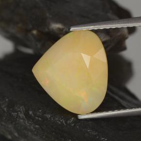 Opala multicolorido natural 3,17ct, formato de pêra, translúcido
