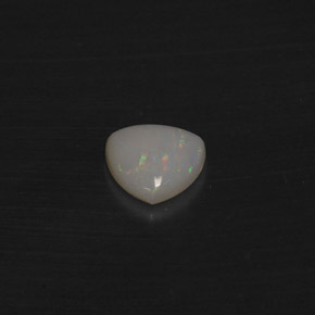 Opala multicolorido natural 0,60ct, trillion, translúcido
