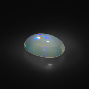Opala multicolorido natural 2,00ct, corte oval, transparente