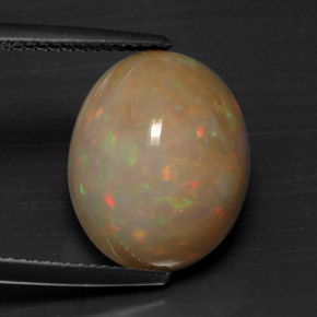 Opala multicolorido natural 7,28ct, corte oval, opaco
