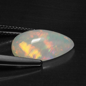 Opala multicolorido natural 3,87ct, formato de pêra, translúcido