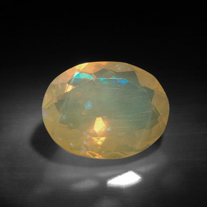 Opala multicolorido natural 3,16ct, corte oval, transparente