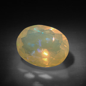 Opala multicolorido natural 3,16ct, corte oval, transparente