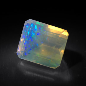 Opala multicolorido natural 2,06ct, transparente, transparente/translúcido