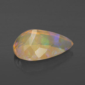 Opala multicolorido natural 2,71ct, formato de pêra, transparente
