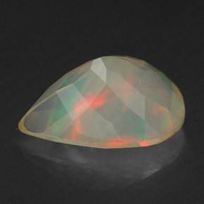 Opala multicolorido natural 2,19ct, formato de pêra, transparente