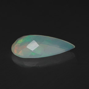 Opala multicolorido natural 1,39ct, formato de pêra, transparente