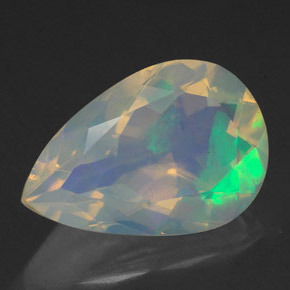 Opala multicolorido natural 2,80ct, formato de pêra, transparente