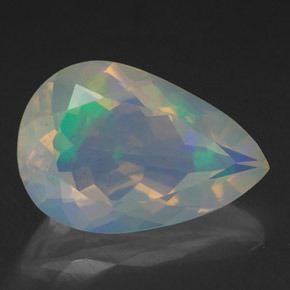Opala multicolorido natural 2,80ct, formato de pêra, transparente