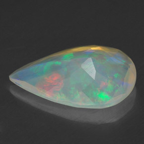 Opala multicolorido natural 1,40ct, formato de pêra, transparente