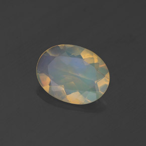 Opala multicolorido natural 0,83ct, corte oval, transparente