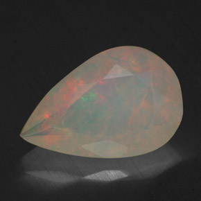 Opala multicolorido natural 1,74ct, formato de pêra, transparente