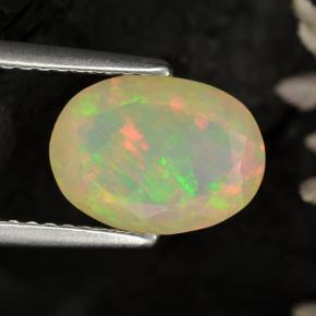 Opala amarelo natural 1,58ct, corte oval, translúcido