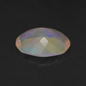 Opala multicolorido natural 1,27ct, corte oval, translúcido