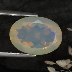 Opala multicolorido natural 2,25ct, corte oval, transparente