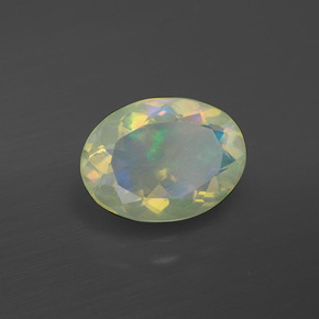 Opala multicolorido natural 1,48ct, corte oval, transparente