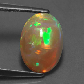 Opala multicolorido natural 2,23ct, corte oval, translúcido