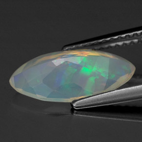 Opala multicolorido natural 1,39ct, marquise, transparente