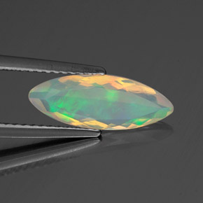 Opala multicolorido natural 0,94ct, marquise, transparente