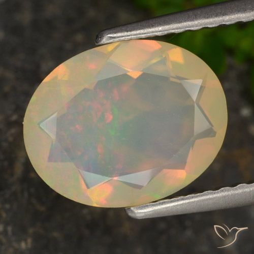 1.27ct Natural Multicolorido Opala, oval, Translúcido