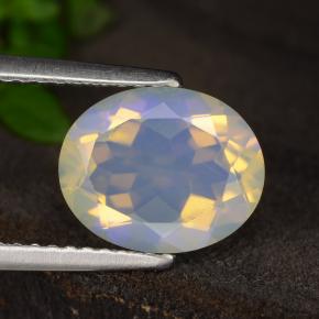 Opala branco natural 1,71ct, corte oval, transparente