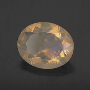 Opala multicolorido natural 1,88ct, corte oval, transparente