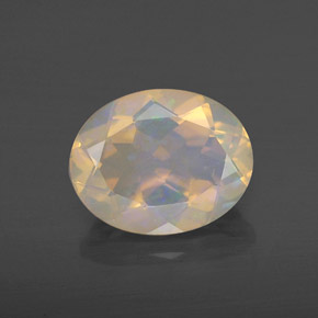 Opala multicolorido natural 1,70ct, corte oval, transparente