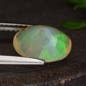 Opala amarelo natural 1,60ct, corte oval, transparente