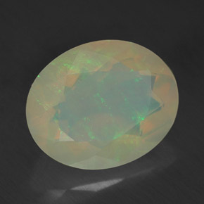 Opala multicolorido natural 2,09ct, corte oval, transparente