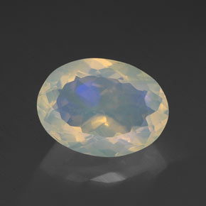 Opala multicolorido natural 2,58ct, corte oval, transparente