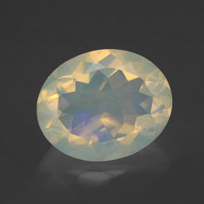 Opala multicolorido natural 2,19ct, corte oval, transparente