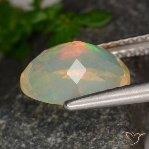Opala Multicolorido Natural 1.42ct, oval, Transparente
