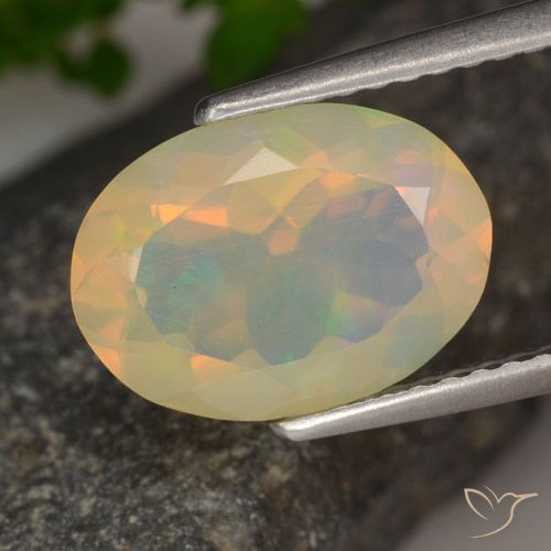 1.88ct Natural Multicolorido Opala, oval, Transparente