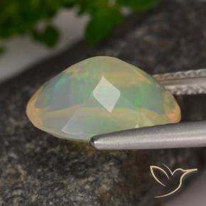 Opala Multicolorido Natural 1.88ct, oval, Transparente