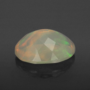 Opala multicolorido natural 1,59ct, corte oval, transparente