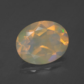 Opala multicolorido natural 1,63ct, corte oval, transparente