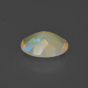 Opala multicolorido natural 1,31ct, corte oval, transparente