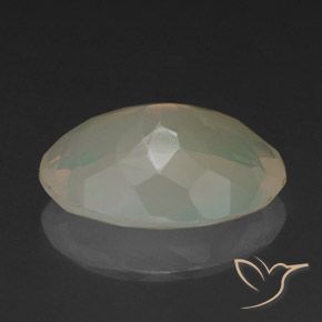 Opala Multicolorido Natural 1.74ct, oval, Transparente