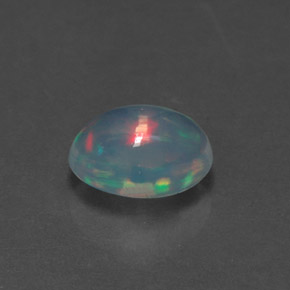 Opala multicolorido natural 0,89ct, corte oval, transparente