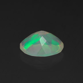 Opala multicolorido natural 1,05ct, corte oval, transparente