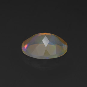 Opala multicolorido natural 1,14ct, corte oval, transparente