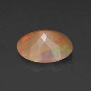 Opala multicolorido natural 1,43ct, corte oval, opaco