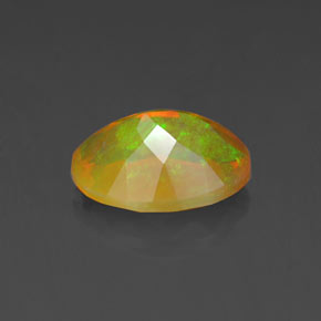 Opala multicolorido natural 1,21ct, corte oval, transparente