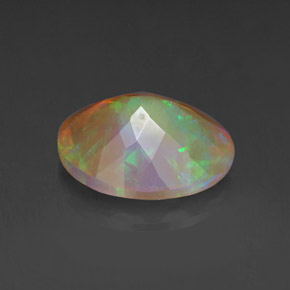 Opala multicolorido natural 1,45ct, corte oval, transparente