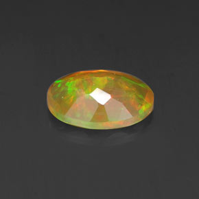 Opala multicolorido natural 0,69ct, corte oval, transparente