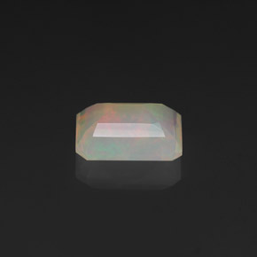 Opala multicolorido natural 1,36ct, corte esmeralda, transparente