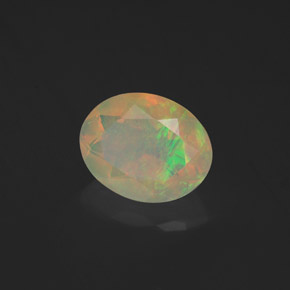 Opala multicolorido natural 1,23ct, corte oval, transparente