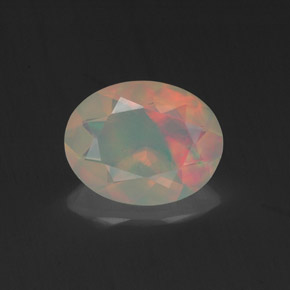 Opala multicolorido natural 0,96ct, corte oval, transparente