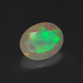Opala multicolorido natural 1,06ct, corte oval, transparente